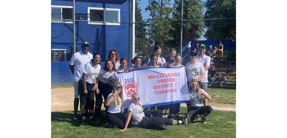 Congrats to our Majors Softball team for winning the district tourney, they are now headed to state in Medford next week!